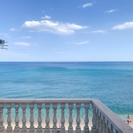 Maremare Apartments جيارديني ناكسوس المظهر الخارجي الصورة