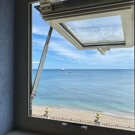Maremare Apartments جيارديني ناكسوس المظهر الخارجي الصورة